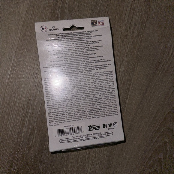 Topps Baseball 2021 series 2 card deck - Picture 2 of 4